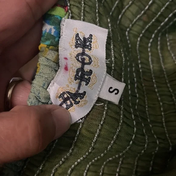 Anthropologie Sleeveless V-Neck Tiered Dress
Barok Paris - Picture 5 of 5